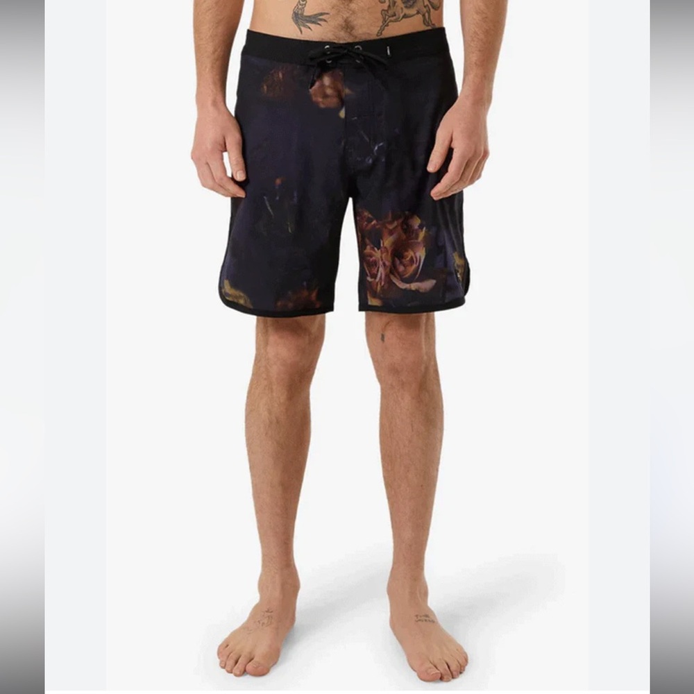 Thrills Men's Black Floral Swim Shorts Beauty In‎ Darkness Boardshort
